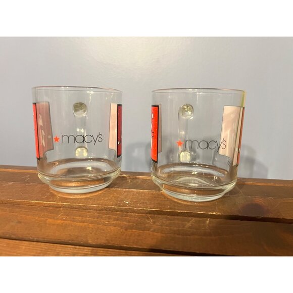 Macy's 2006 Red Santa Bear Glass Mugs Set of‎ 2 Christmas Drinkware Dept Store - Picture 2 of 6